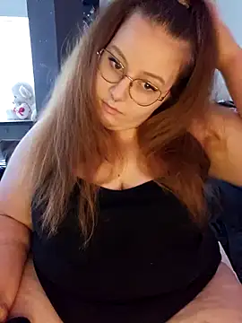Snapshot of _Julie_x chatting on 01-28-25, 02:21 Julie x online show from 01-28-25, 02:21