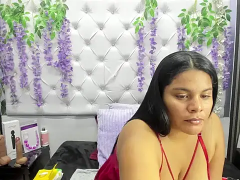 Sam-Evans-hot online show from 04-15-26, 07:58