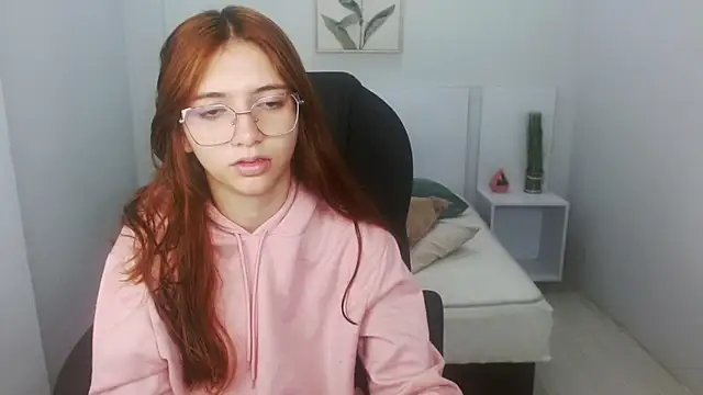 Snapshot of liseth_fox chatting on 01-31-25, 12:07 liseth fox online show from 01-31-25, 12:07