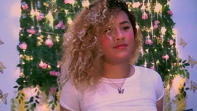 Crysrus online show from 12-22-24, 09:42