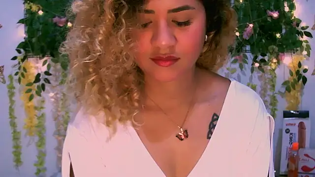 Crysrus online show from 03-02-25, 09:54