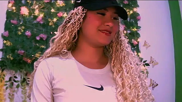 Crysrus online show from 11-13-25, 12:09