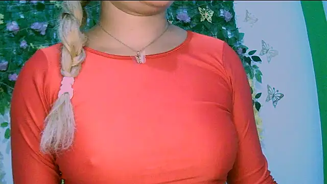 Snapshot of Crysrus chatting on 01-15-26, 12:48 Crysrus online show from 01-15-26, 12:48