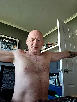 Snapshot of Alwaysreadysex69 chatting on 02-25-26, 10:36 Alwaysreadysex69 online show from 02-25-26, 10:36