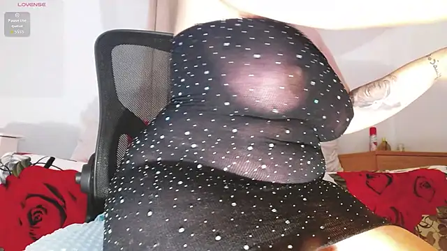 Snapshot of LizySoul chatting on 11-25-25, 07:19 LizySoul online show from 11-25-25, 07:19