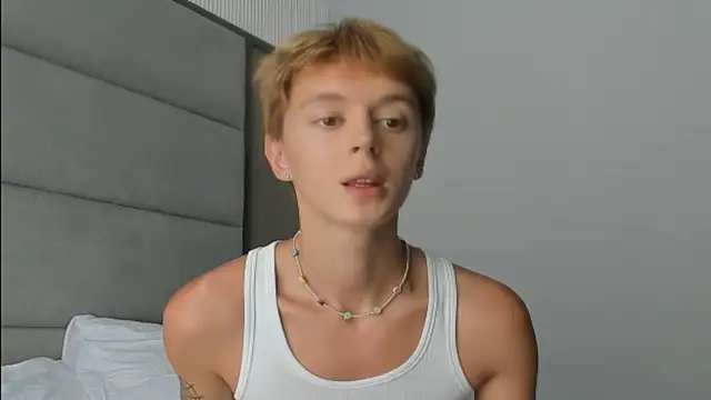 agelandreww online show from 07-20-26, 02:30