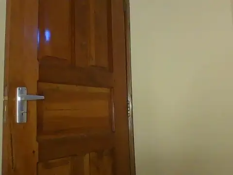 Apple bitch online show from 02-18-26, 04:52