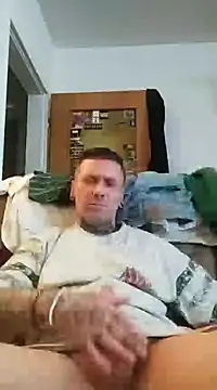 Snapshot of Schabernack1990 chatting on 01-22-25, 03:40 Schabernack1990 online show from 01-22-25, 03:40