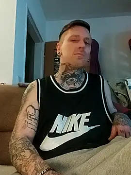 Snapshot of Schabernack1990 chatting on 03-07-25, 06:35 Schabernack1990 online show from 03-07-25, 06:35