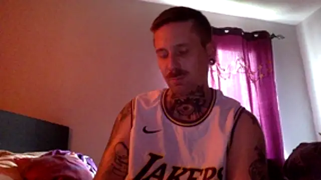 Snapshot of Schabernack1990 chatting on 11-01-25, 07:43 Schabernack1990 online show from 11-01-25, 07:43