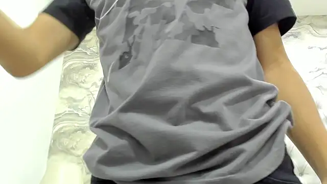 Snapshot of Kev_jenner chatting on 09-25-25, 09:40 Kev jenner online show from 09-25-25, 09:40