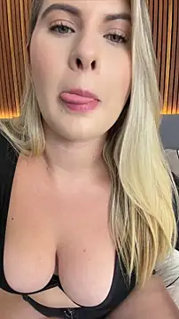 EmiilyAdams  online show from 07-23-26, 10:08