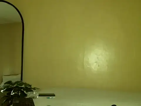 Sharmybabe online show from 11-16-25, 01:39