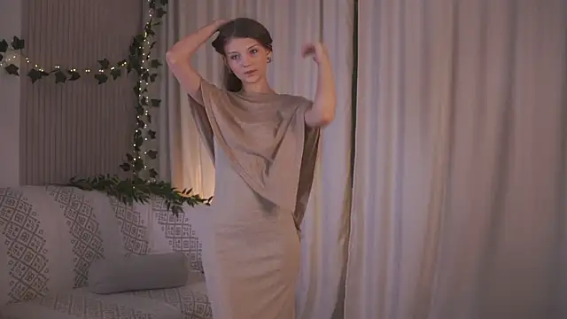 CindyGarrison online show from 10-08-25, 01:47