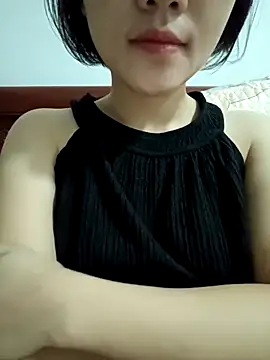 Snapshot of Sexyass13 chatting on 10-10-25, 05:12 Sexyass13 online show from 10-10-25, 05:12