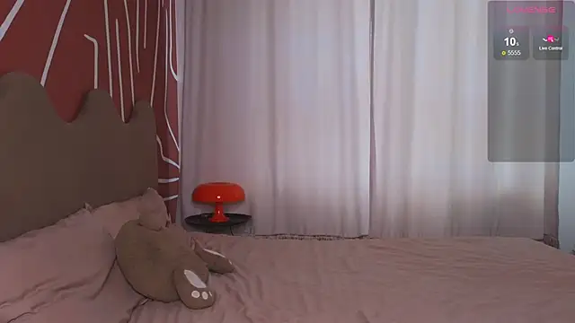 EvaCroan online show from 11-07-25, 07:41