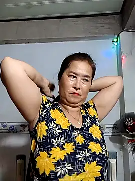 phnz online show from 10-19-25, 02:29