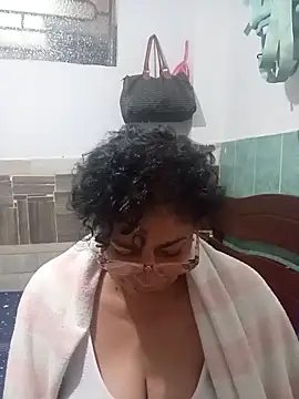 Snapshot of sorbetico_perverse chatting on 02-13-26, 01:56 sorbetico perverse online show from 02-13-26, 01:56