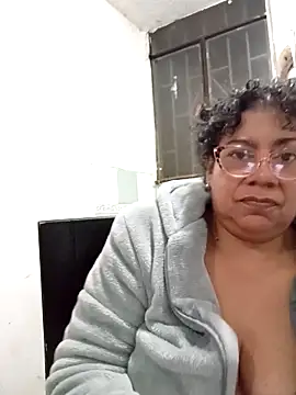 Snapshot of sorbetico_perverse chatting on 03-11-26, 12:05 sorbetico perverse online show from 03-11-26, 12:05