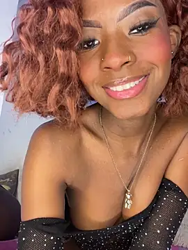 Snapshot of Petite_yisell chatting on 03-12-25, 01:14 Petite yisell online show from 03-12-25, 01:14