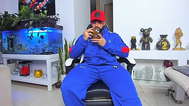 Johnnygrayson1 online show from 01-05-26, 11:41