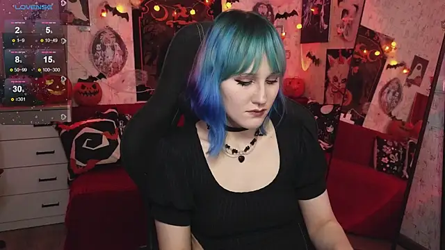 little Elika online show from 10-26-25, 08:48