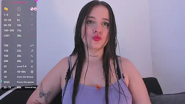 Sabrina Lennox online show from 05-30-26, 06:27