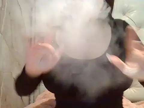Snapshot of Dulcejavitah chatting on 06-22-26, 02:24 Dulcejavitah online show from 06-22-26, 02:24