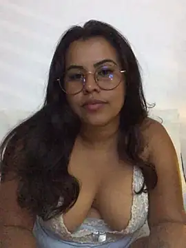 Snapshot of lollitta-33677 chatting on 12-29-24, 03:33 lollitta-33677 online show from 12-29-24, 03:33