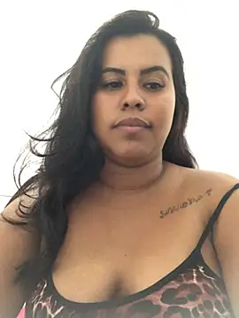 Snapshot of lollitta-33677 chatting on 01-05-25, 11:01 lollitta-33677 online show from 01-05-25, 11:01