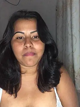 Snapshot of lollitta-33677 chatting on 02-05-25, 02:40 lollitta-33677 online show from 02-05-25, 02:40