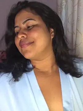 Snapshot of lollitta-33677 chatting on 02-12-25, 07:45 lollitta-33677 online show from 02-12-25, 07:45