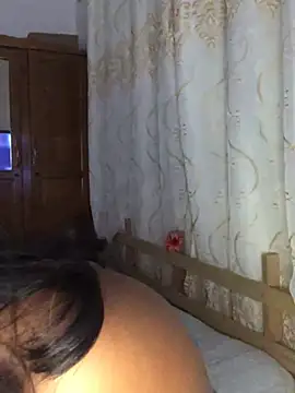 Snapshot of lollitta-33677 chatting on 02-16-25, 06:32 lollitta-33677 online show from 02-16-25, 06:32