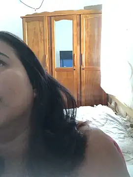 Snapshot of lollitta-33677 chatting on 02-17-25, 07:31 lollitta-33677 online show from 02-17-25, 07:31