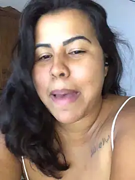 Snapshot of lollitta-33677 chatting on 03-06-25, 07:14 lollitta-33677 online show from 03-06-25, 07:14