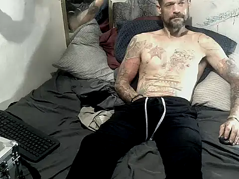 TheOneYouLove69 online show from 07-26-26, 07:59