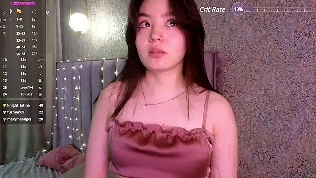 Snapshot of TaiteGloss chatting on 12-17-24, 07:15 TaiteGloss online show from 12-17-24, 07:15