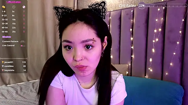 Snapshot of TaiteGloss chatting on 03-05-25, 10:21 TaiteGloss online show from 03-05-25, 10:21