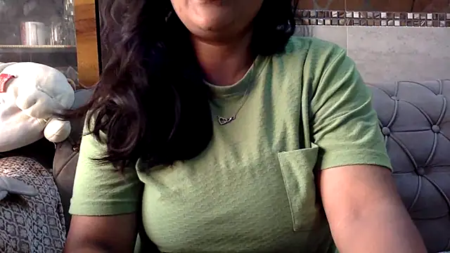 HaaniKaur online show from 04-01-26, 07:42