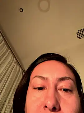 xLadyScarlettx online show from 01-19-26, 04:27