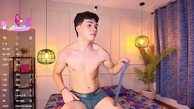 Snapshot of luandy chatting on 02-11-26, 12:10 luandy online show from 02-11-26, 12:10