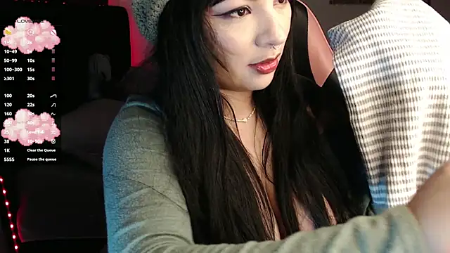 Theprojectsaraa online show from 11-14-25, 01:32