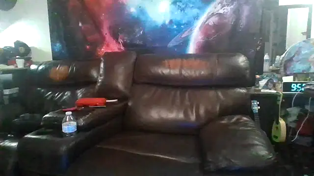 Snapshot of Antoniothedon chatting on 04-18-26, 05:00 Antoniothedon online show from 04-18-26, 05:00