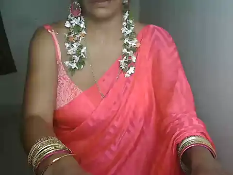 Snapshot of Rasika_Chennai69 chatting on 01-01-25, 04:29 Rasika Chennai69 online show from 01-01-25, 04:29