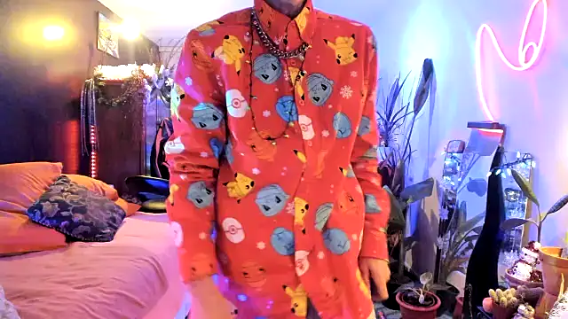 leatherz69 online show from 12-26-24, 11:24