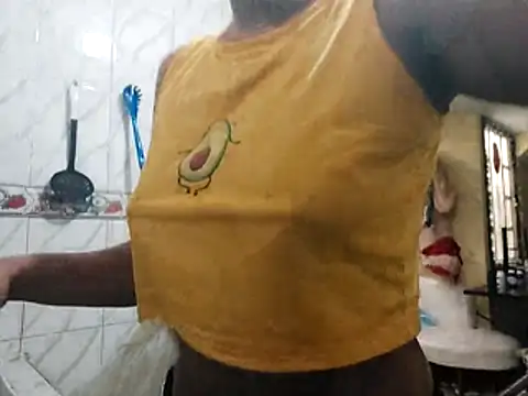 SweetAlmaa online show from 11-25-25, 03:23