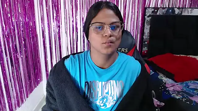 SweetAlmaa online show from 06-22-26, 10:12