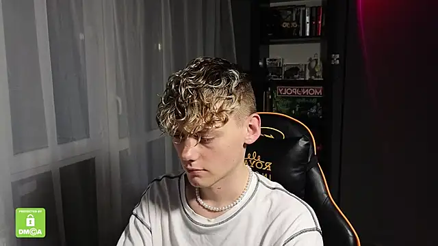 Keytaro online show from 11-11-25, 11:27