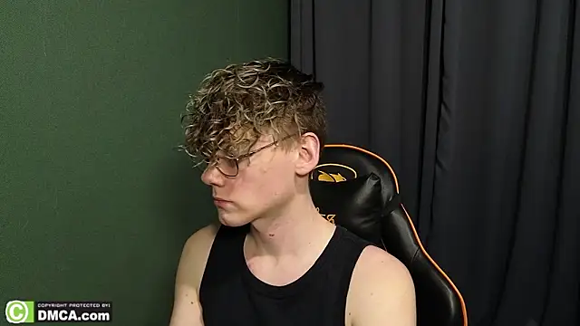 Keytaro online show from 02-15-26, 03:20