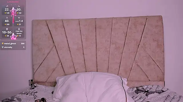 Snapshot of Kaela18 chatting on 01-31-25, 03:33 Kaela18 online show from 01-31-25, 03:33